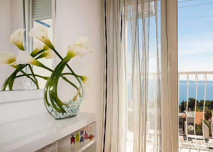 아파트 Mariva Luxury